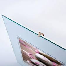 Per motivi logistici, dal formato 50x70 cm il fornitore si riserva di diritto di inviare le cornici in spedizione singola (fino a 2 pezzi) con vetro acrilico! Cornici A Giorno Tuttocornici It