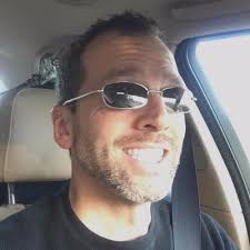 Chris Smith (@itzSmitty)