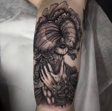 Our stock temp tattoos can be purchased online and include designs such. Naughty Dog On Twitter This The Last Of Us Inspired Clicker Tattoo Designed By Hira Lupe Is Absolutely Stunning Thanks For Sharing It With Us And Congrats On Your New Tattoo Victoria Want