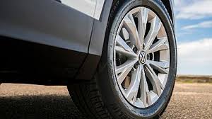 The automatic is the only choice for se and. Gen 2 Tiguan Wheels Thread