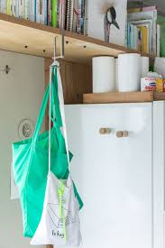 吊って収納 吊って飾る空間を立体的に活かす 吊るす インテリア術 tokosie ー トコシエ 収納 リノベーション インテリア 収納