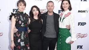 Schauspieler ewan mcgregor hatte viel riskiert für eine neue liebe und letztlich alles verloren, wie es scheint. Ewan Mcgregor Ex Seiner Neuen Freundin Mary Elizabeth Winstead Droht Ihm Gala De
