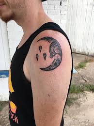 He grew up surrounded by art, as both of his parents are artists. The Currents By Nicky Noir Tattoonow