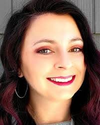 Amie Grant's Instagram, Twitter & Facebook