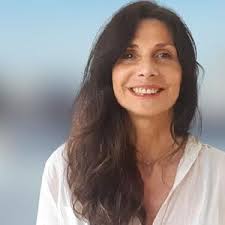 Amazon.com: Cynthia Daoust: books, biography, latest update