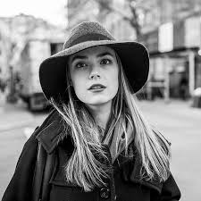 Rebecca rittenhouse is currently single. Rebecca Rittenhouse