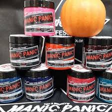 Manic panic hair dye does not damage hair and contains restorative properties, acting as a conditioner that hydrates and fills processed hair. Does Manic Panic Work On Dark Hair Without Bleaching