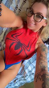 Keri Steel - Free nude pics