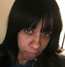 Iris Price's Instagram, Twitter & Facebook