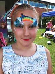 Here at Emma's fantasy faces we not only produce top quility face paints  all around Worcestershire but we make smiles too ! 🥰😊 Look at all those  happy little faces! 🦋🌺🦈🦄🌈