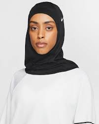 The hijab could consist of western (european, north american, etc.) clothing, provided that it covers the parts of the body that we have described earlier. Nike Pro Hijab 2 0 Nike Com