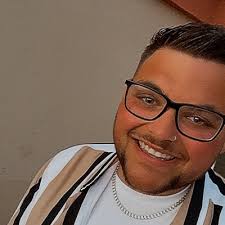 Sarah Fallows 🇺🇦 (@sar4hm)