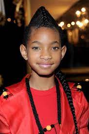 Explora las ediciones de willow smith en discogs. So Much Beauty Fun Willow Smith S Whip My Hair Video Glamour