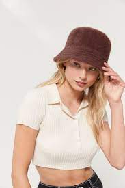Urban Outfitters Gia Bucket Hat Outfits With Hats Warm Outfits Fashion