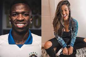 Vinícius josé paixão de oliveira júnior. Famoso Jogador Do Flamengo E Flagrado Com Nova Namorada Musa Destaque De Conhecido Reality Show