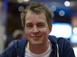 Interviews « Oneouter.com