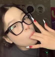 Lezzy bunny 付费ASMR福利舔手舔耳3V|asmr吧