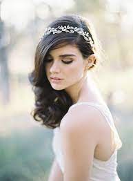 50 Best Bridal Hairstyles Without Veil Emmaline Bride Wedding Wedding Hairstyles For Medium Hair Bridal Headpieces Bridal Halo