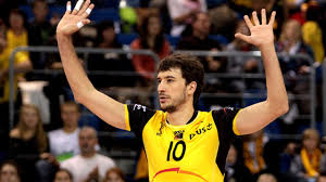 Pokonanie gości z turcji bardzo wyraźnie przybliży bełchatowian do tego celu. Skra Belchatow Zastrzeze Numer 10 Na Czesc Miguela Falaski Eurosport W Tvn24