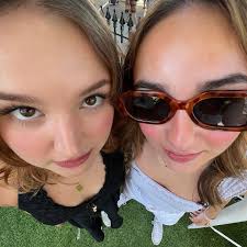 madi and i look like fish 🐠