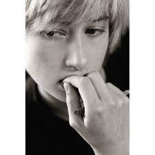 Signs of Insecurity in Your Body Language