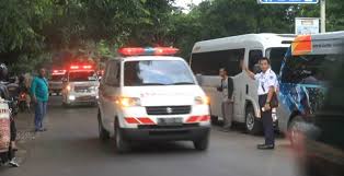 Harga penginapan murah di subang dengan fasilitas lengkap berkisar antara rp80.000 hingga rp500.000. 32 Ambulans Angkut Korban Kecelakaan Bus Di Ciater Subang Pulang Ke Depok Bagian 1
