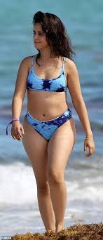 Nun ist der kanal teils nicht mehr aufrufbar. Camila Cabello Takes A Dip In A Tie Dye Bikini As She And Boyfriend Shawn Mendes Spend Time In Miami Daily Mail Online