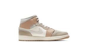 Offres sur air jordan 1 low femme noir/or métallique. Air Jordan 1 Mid Milan Official Images And Release Date Nike News