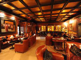 Find Out How Vintage Interior Design Plays In This Cafe In Tel Aviv Vintage Industrial Style Cigar Lounge Decor Cigar Lounge Industrial House