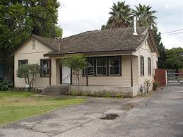 628 California Ave Modesto Ca 95351 3 Bed 2 Bath Ranchette Style On 1 5 Acres Of Land More Info Http Www Pmz Com Homes For Sale Modesto Outdoor Decor