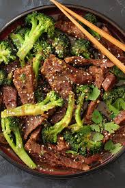 In a large bowl toss the flank steak strips with the cornstarch together and let them sit for 5 minutes. Instant Pot Beef And Broccoli Whole30 Paleo And 30 Minutes Whole Kitchen Sink