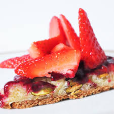 Tarte Aux Fraises Et Pistaches Croquantes Recette Olivia Patisse Tarte Aux Fraises Tarte Pistache
