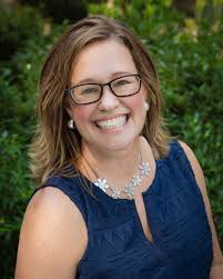 Kristin Boyer's Instagram, Twitter & Facebook