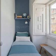 Bilik tidur milik anak bujangnya itu asalnya merupakan bilik spare yang sememangnya mempunyai ruang yang agak terhad. Diyromance Design Bilik Tidur Kecil