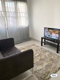 3 bedrooms, 2 bathrooms, facilities:mini market,playground,jogging track,24 hour security,cable tv. For Rent De Palma Setia Alam Trovit