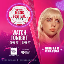 Supa Dave talking with Mark Tremonti about his new project with him singing  songs by Frank Sinatra.