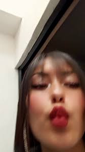 Videos de adriana_04 (@adri_cardenas_04) con «Kendall Saray