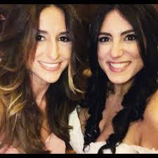 Lisa Pesce's Instagram, Twitter & Facebook