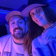 I am looking for an Oral surgeon that will let me use my health insurance.  I have to get a bone graft