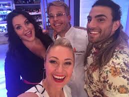 Gleich um 20 Uhr 15 auf VOX: Kochen wie die Champions bei Grill den Profi.  Heute mit Cale Kalay, Evil Jared Hasselhoff, Mario Kotaska, Ruth Moschner  und gegen den zuckersüßen Alexander Kumptner.