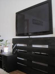 Plus we have some entertainment center building plans that you may download for free… Diy Pallet Tv Stand Ideas