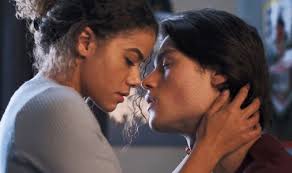 Does Marcus die in Ginny and Georgia?