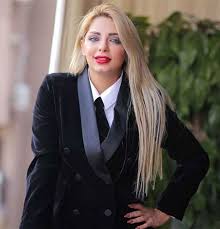 عقب رد ريهام سعيد، نشرت مي حلمي عبر حسابها الشخصي بموقع إنستجرام تطلب ألا يتدخل أحد في حياتها الخاصة، وطلبت من الجمهور ان يدعو لها ولمحمد بحل مشاكلهم والوصول لبر الأمان. Ù…ÙŠ Ø­Ù„Ù…ÙŠ ØªØ´Ø¹Ù„ Ø§Ù†Ø³ØªØ¬Ø±Ø§Ù… Ø¨ØµÙˆØ±Ø© Ø´Ø¨ÙŠÙ‡ØªÙ‡Ø§ Ø§Ù„ØµØºÙŠØ±Ø© Ø§Ù„ÙˆÙØ¯