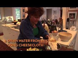 Video Joan Nathan Shows You How To Make The Ultimate Potato Latke For Hanukkah Tablet Magazine Latkes Potatoes Potato Latkes