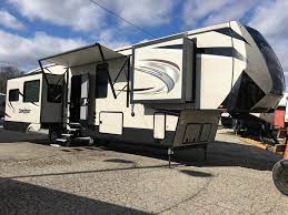 Maybe you would like to learn more about one of these? 2020 Forest River Sandpiper 368fbds Lockbourne 10968 Greenlawn Rv