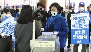 윤석열 지지율 40% 턱밑까지 2위 이재명지사에 더블스코어. Qqtmb5 Nakrtim