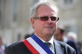Ces maires de la Métropole d'Orléans contraints de rester aux affaires