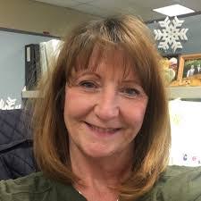 Lisa Lecompte's Instagram, Twitter & Facebook