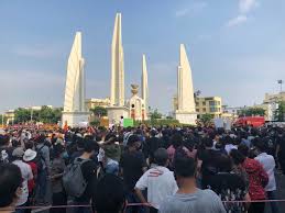 Following the general election held on 8 november 2015 there have been. Students Lead Mass Protest Against Dictatorship At Thailand S Democracy Monument Global Voices