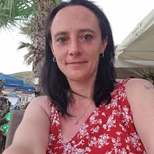 Hello you beautiful ladies of thetford that are going through  Peri/menopause.x Would like to ask if you would be interested in having a  meet up at everyone's convenience at the chase one